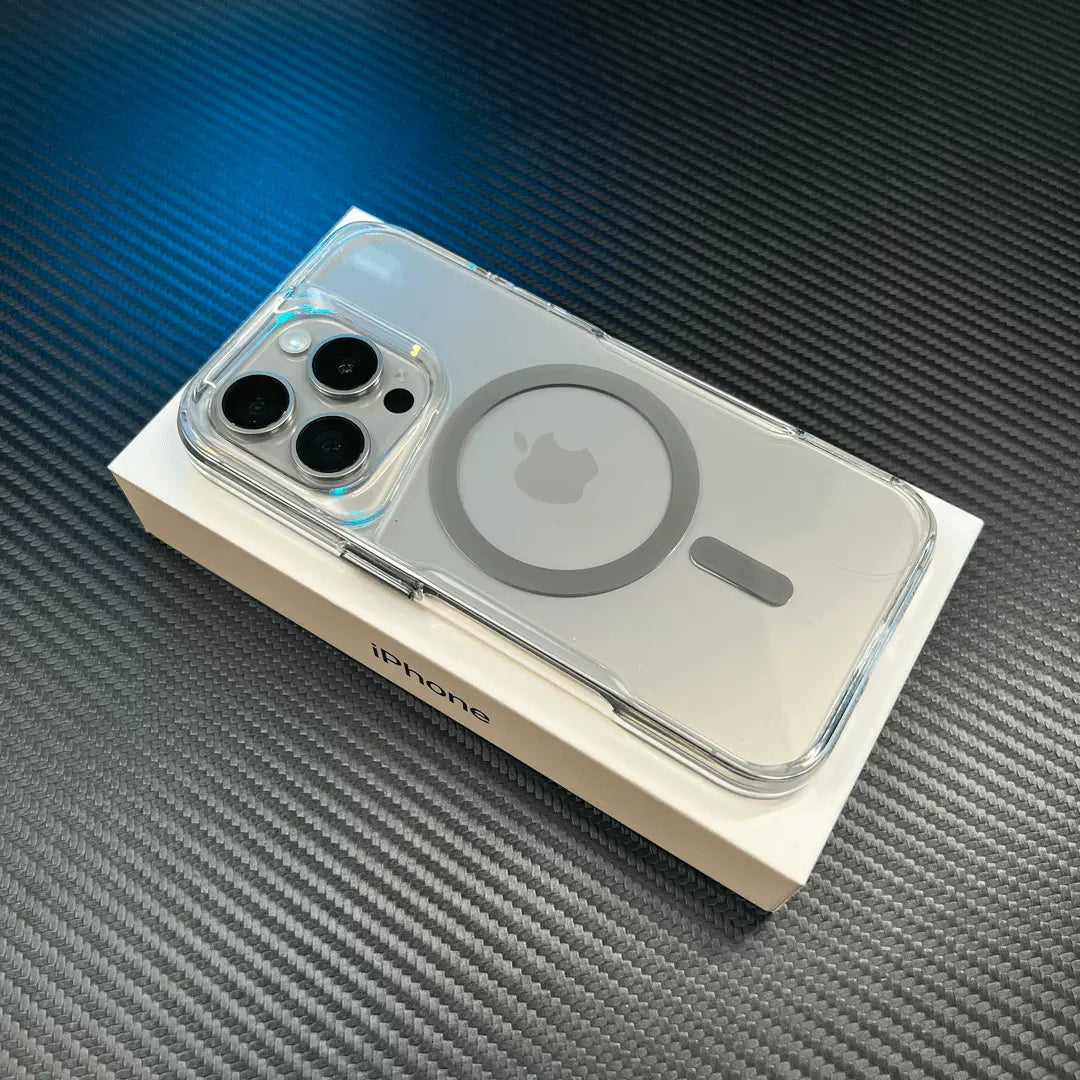 Aurora Şeffaf Magsafe Kılıf