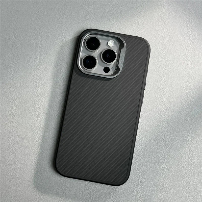 Vyntra Carbon Fiber Case
