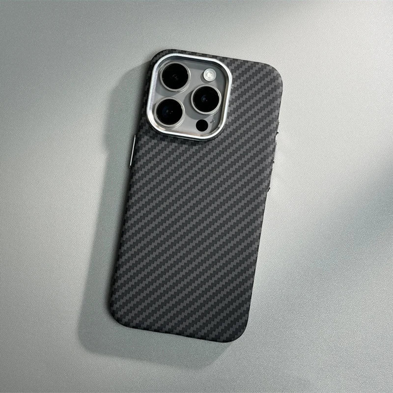 Arven Carbon Fiber Case