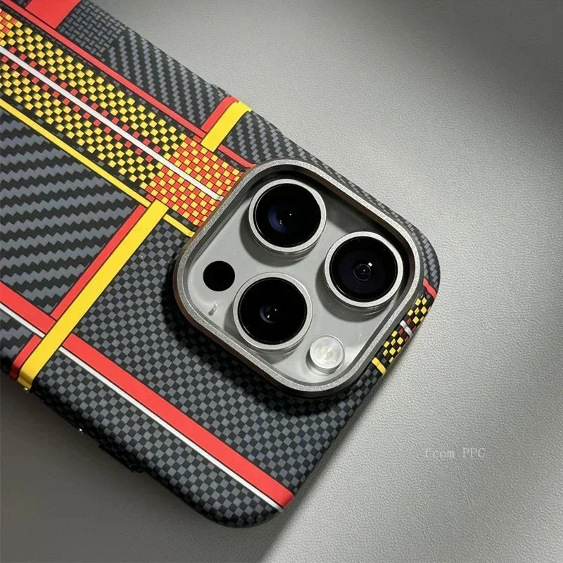 Tavrix Carbon Fiber Case