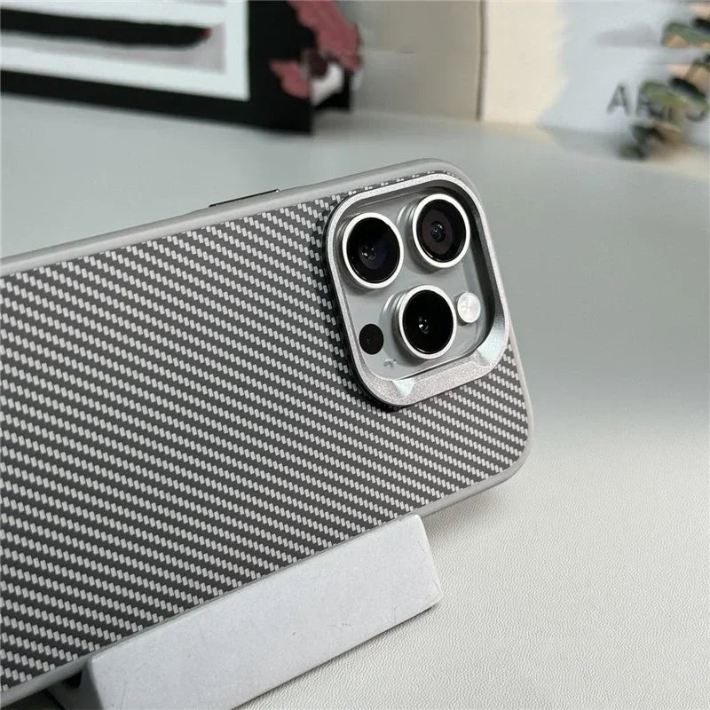 Vyntra Carbon Fiber Case
