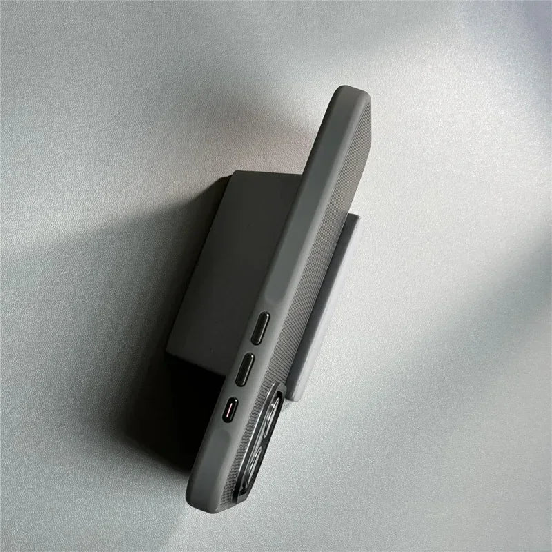 Vyntra Carbon Fiber Case