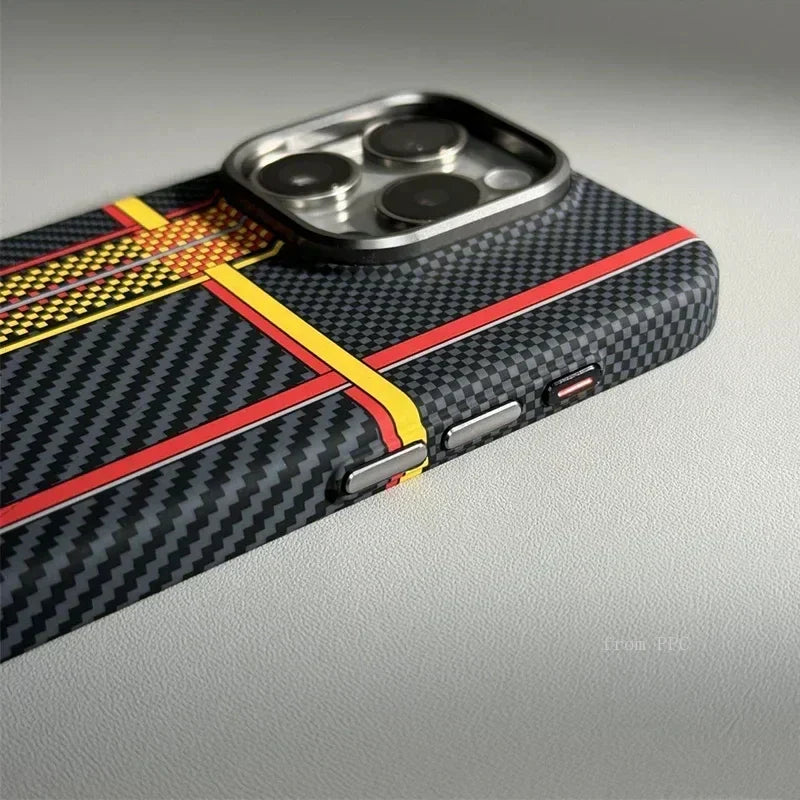 Tavrix Carbon Fiber Case