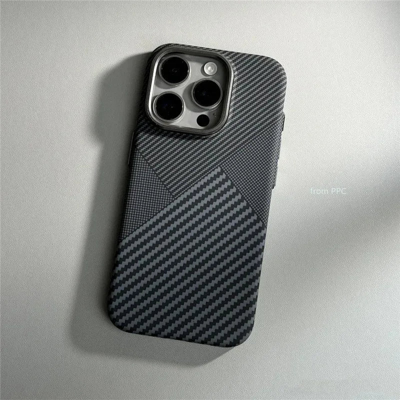 Tavrix Carbon Fiber Case