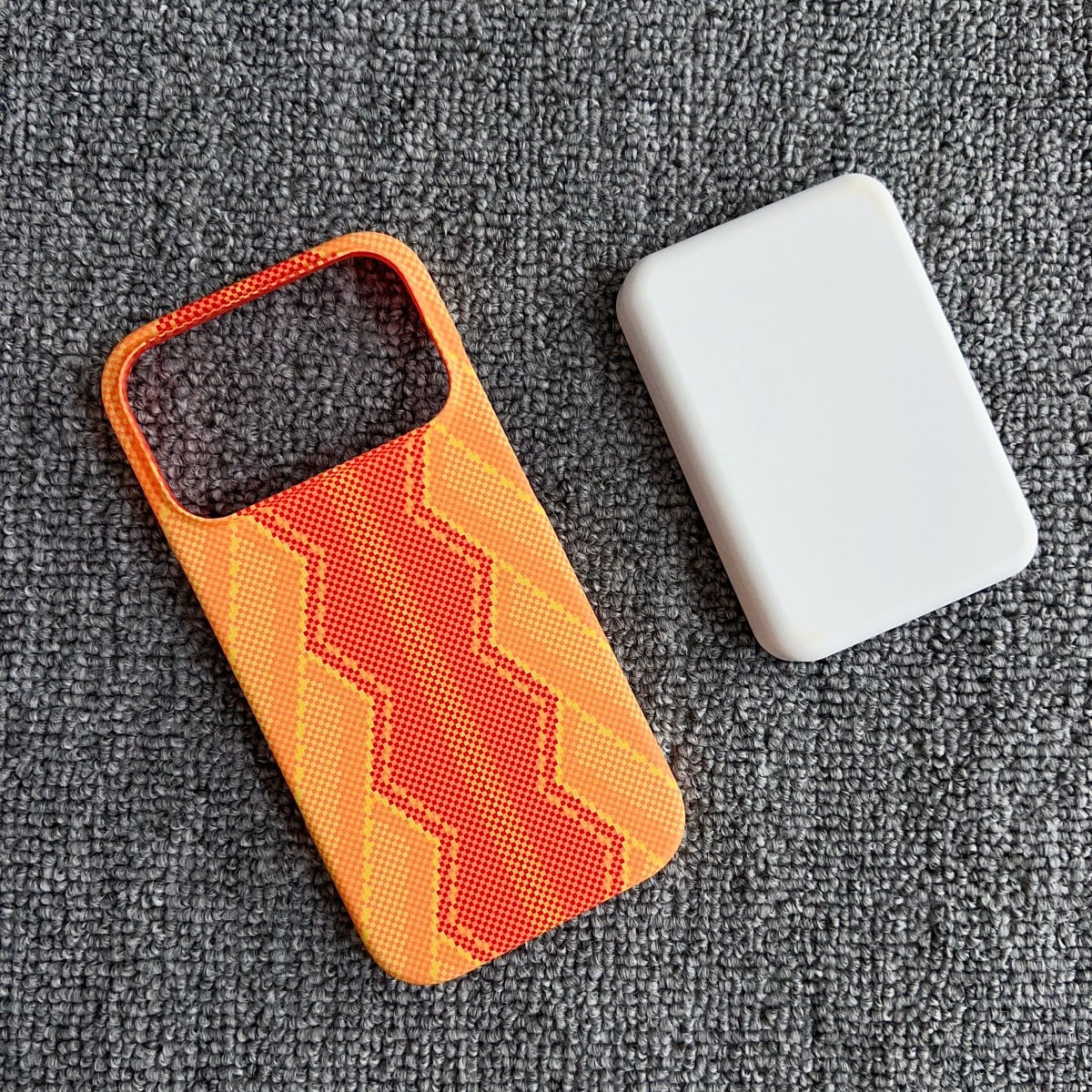 Pitaka İphone Magsafe Case